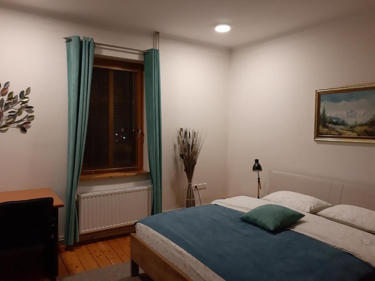 Triglav Apartment House Kranj Kültér fotó